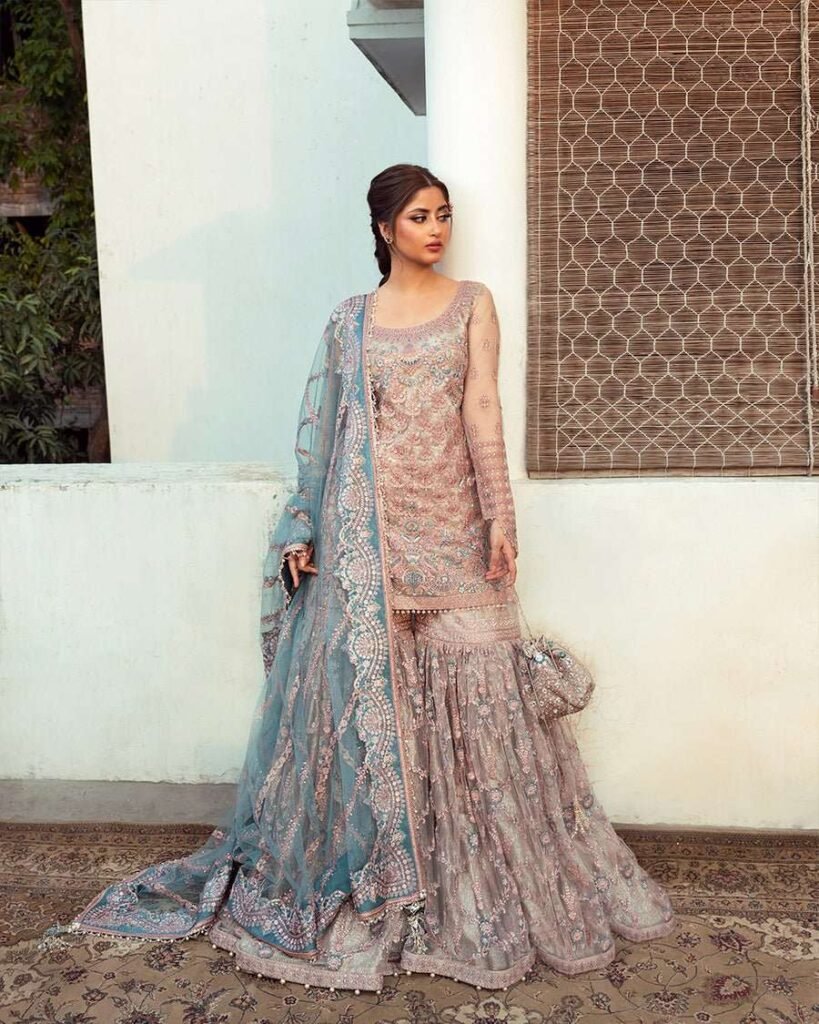 Bano Shaded Chiffon Dupatta & Multani Embroidered Kamiz