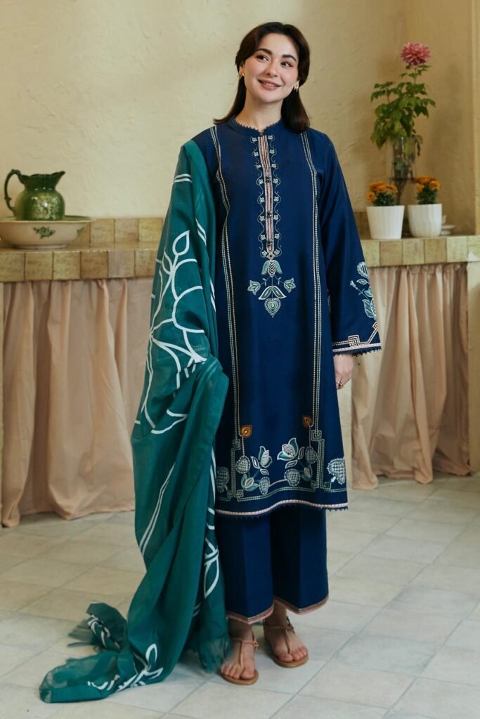 Screen Printed Latin Cotton Dupatta & Folk Embroidered Kurta
