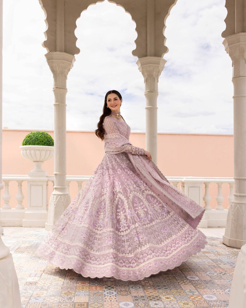 Anysia – Ethereal Beauty in Every Thread - Image 3