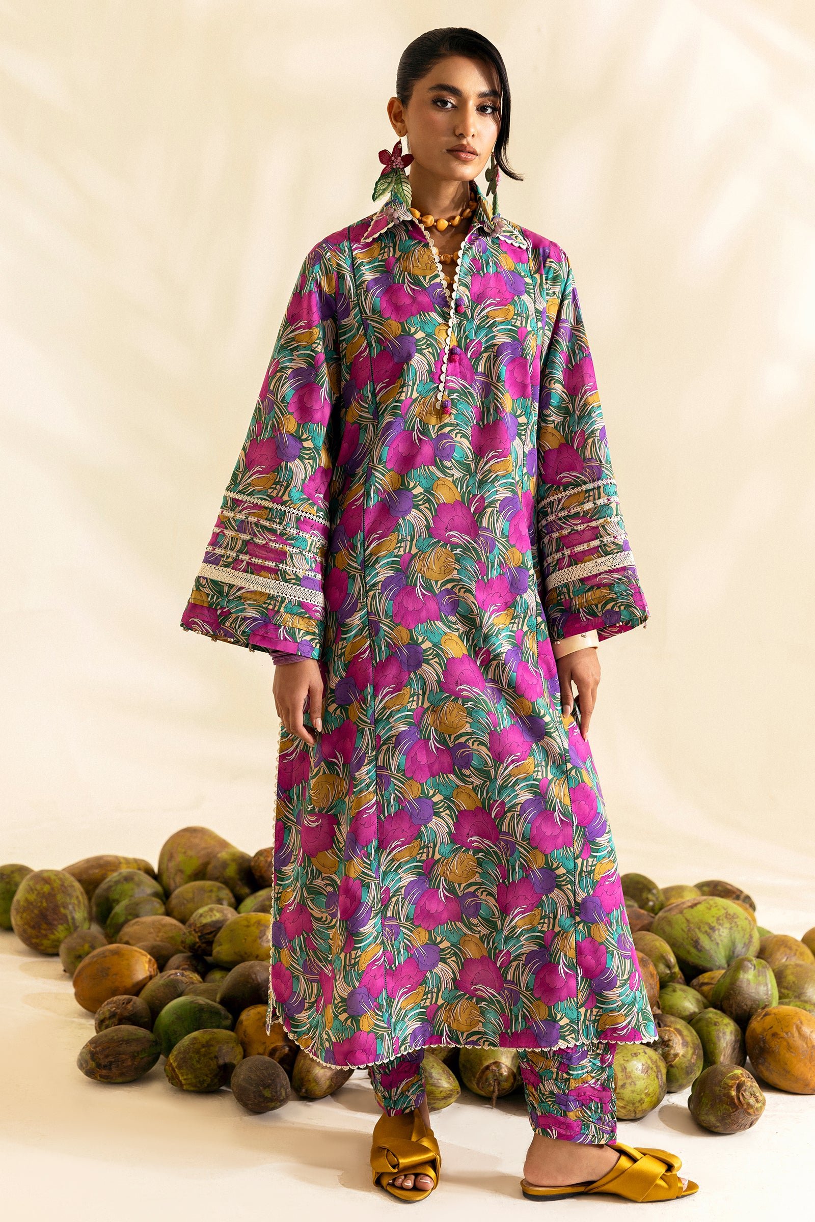 SWAYA (ZRW-21266) – The Art of Effortless Elegance